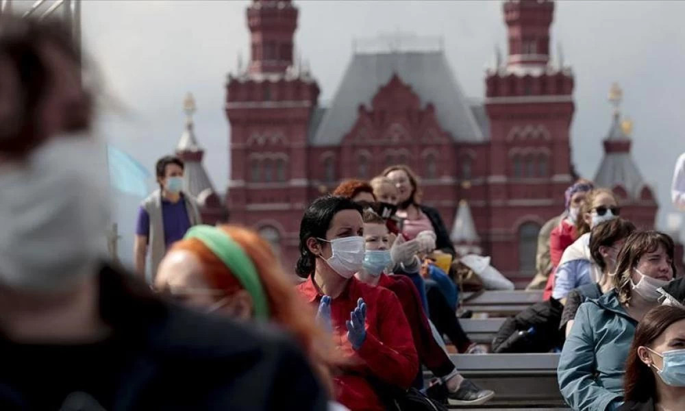 Ρωσία: 8.947 κρούσματα κορονοϊού και 377 νεκροί το τελευταίο 24ωρο